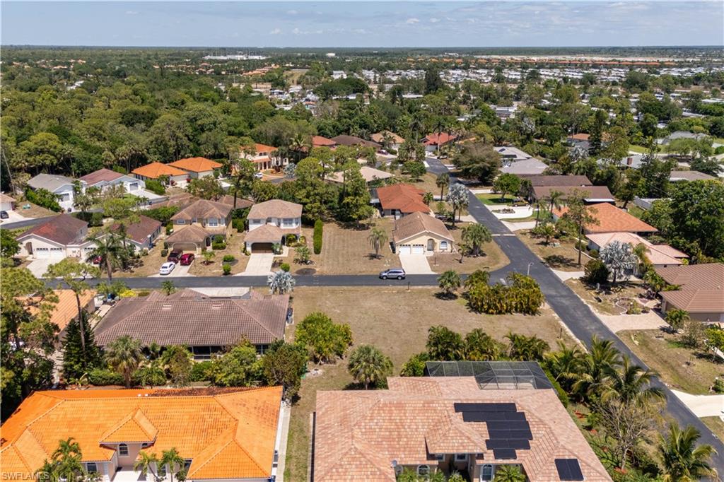 11273 Coimbra Ln Property Photo 6