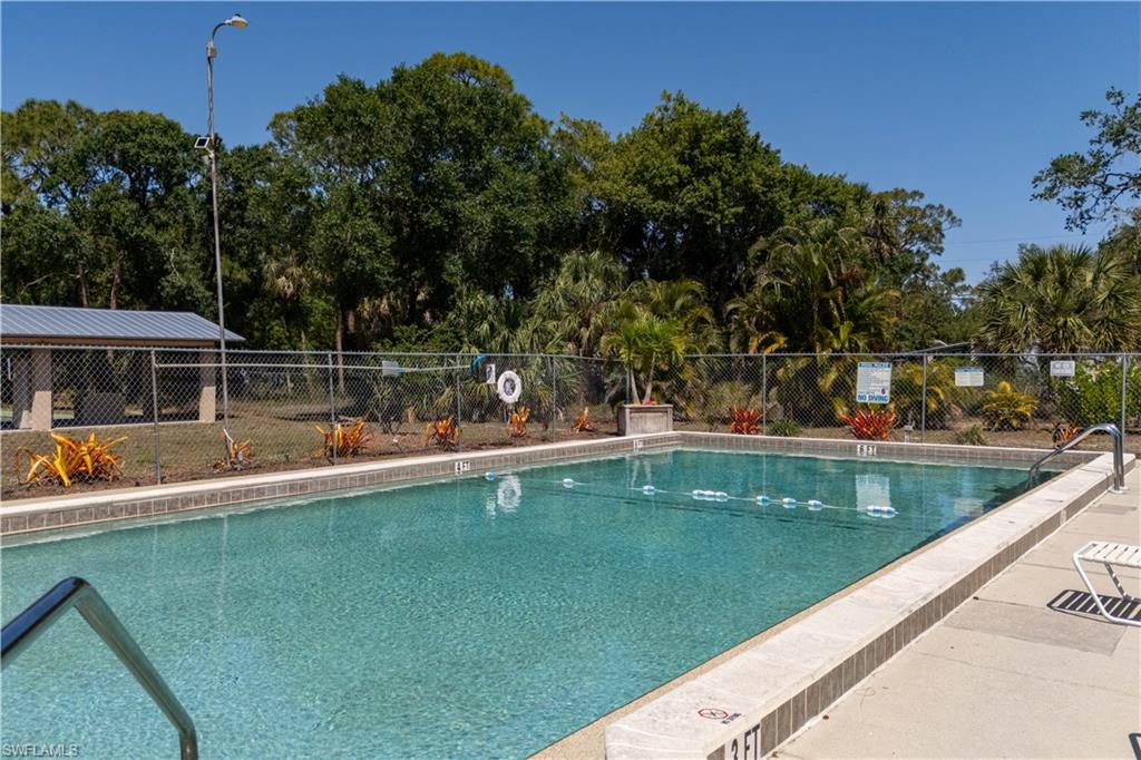 11273 Coimbra Ln Property Photo 28