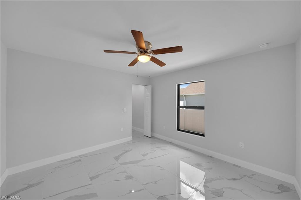 1102 Santa Barbara Blvd N Property Photo 15