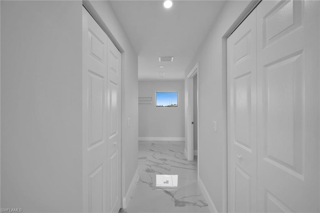 1102 Santa Barbara Blvd N Property Photo 27
