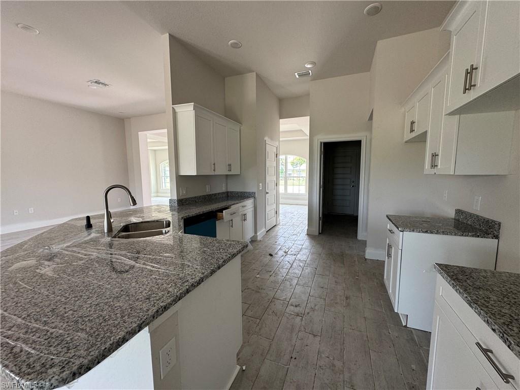 302 Se 15th Ter Property Photo 10