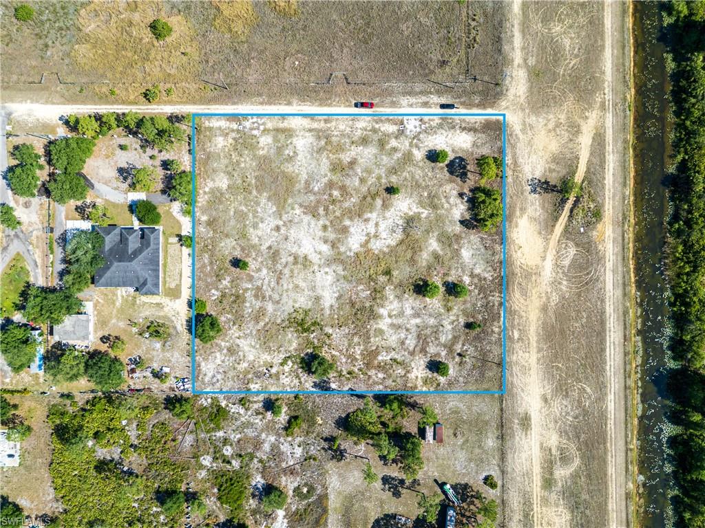 7517 4th Pl Property Photo 1