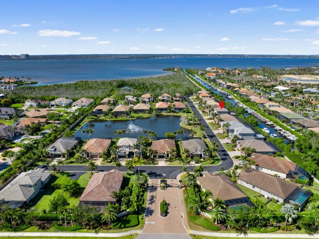 15929 Tropical Breeze Dr Property Photo 12