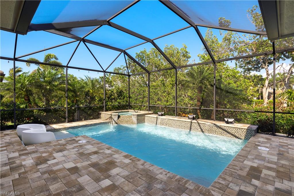 15929 Tropical Breeze Dr Property Photo 34
