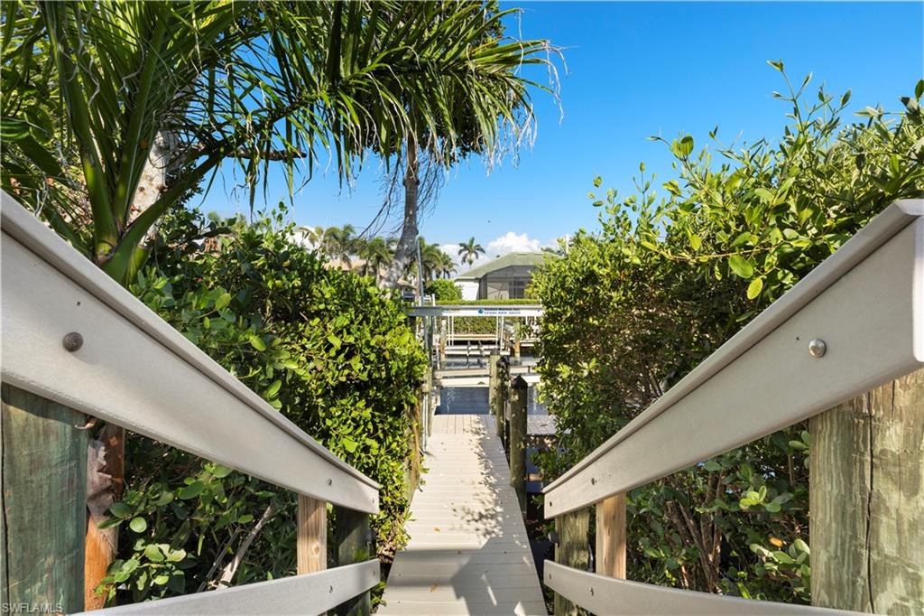 15929 Tropical Breeze Dr Property Photo 39