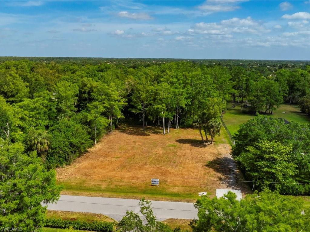 5245 Cherry Wood Dr Property Photo 10