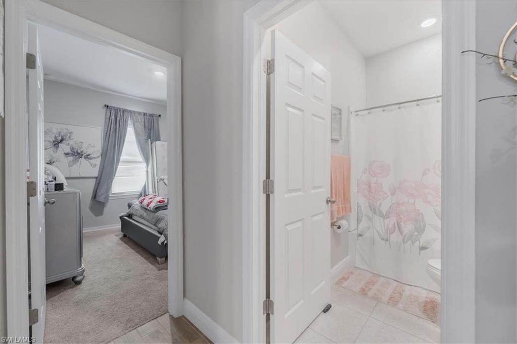 1025 Nw 7th Pl Property Photo 15