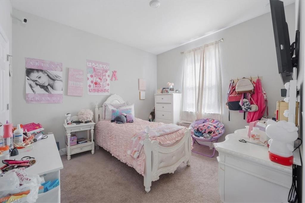 1025 Nw 7th Pl Property Photo 23