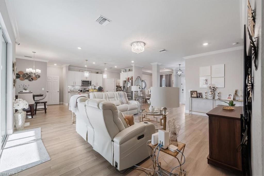 1025 Nw 7th Pl Property Photo 25