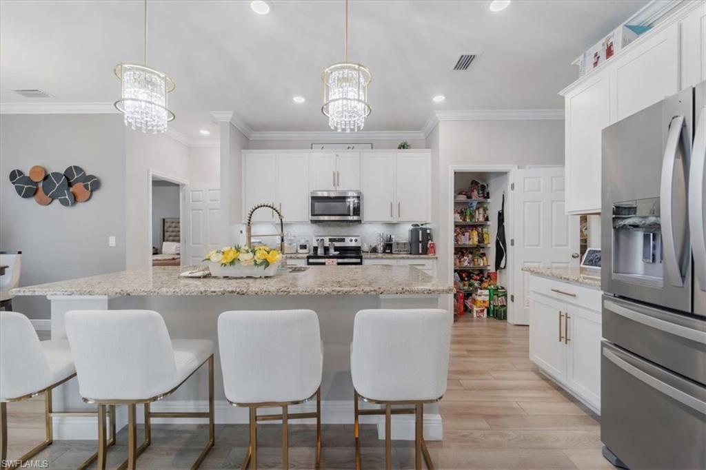 1025 Nw 7th Pl Property Photo 27