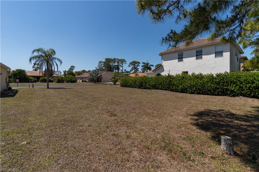 11264 Coimbra Ln Property Photo 18