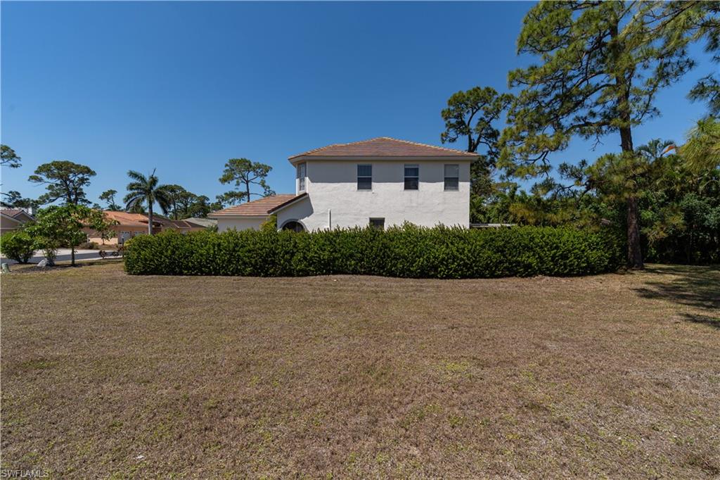 11264 Coimbra Ln Property Photo 19