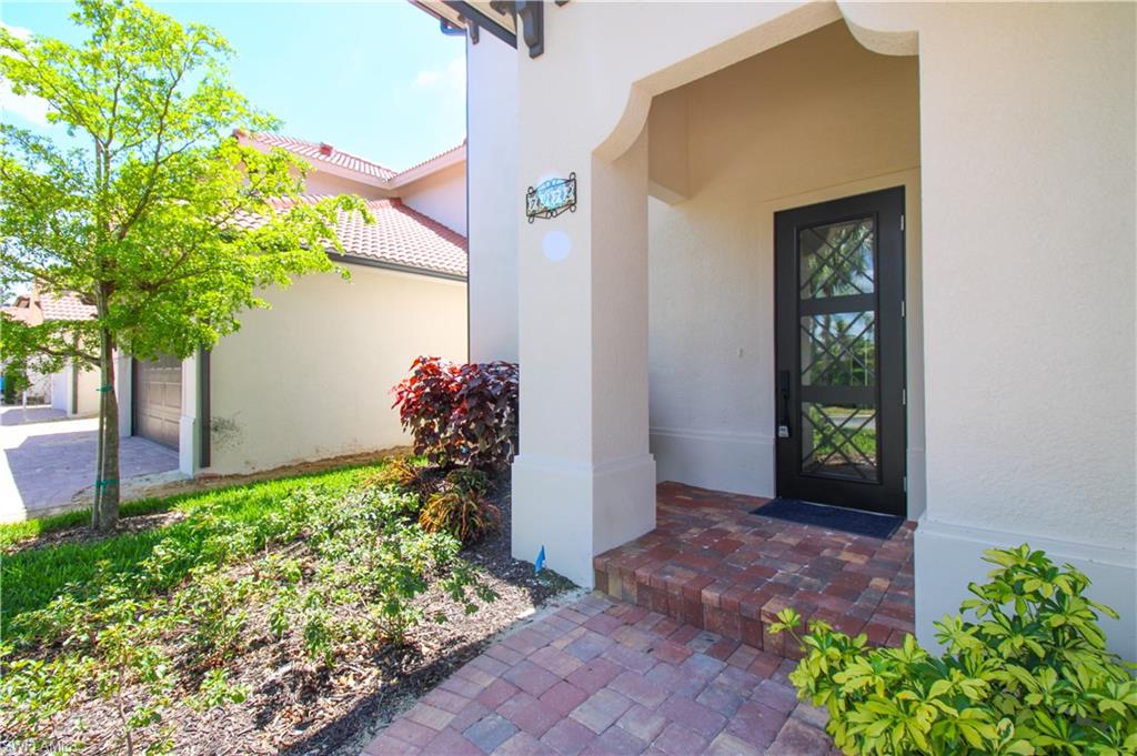 7972 Cordoba Pl Property Photo 3