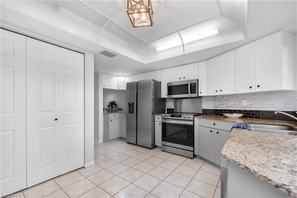9828 Luna Cir # H104 Property Photo 8