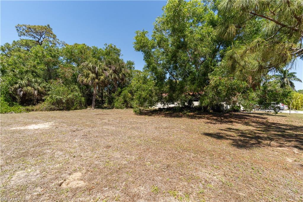 26985 Croise Dr Property Photo 9