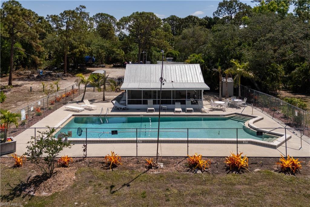 26985 Croise Dr Property Photo 20