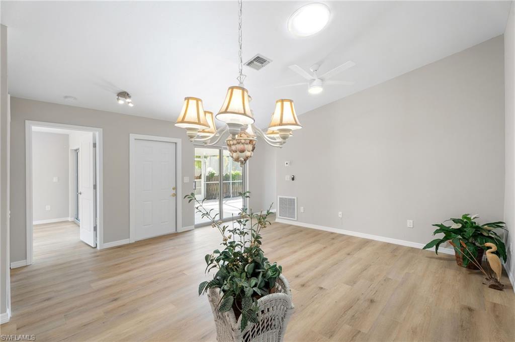 15630 Crystal Lake Dr # 103 Property Photo 7