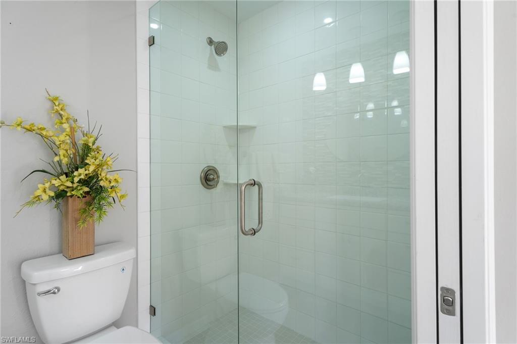 15630 Crystal Lake Dr # 103 Property Photo 16