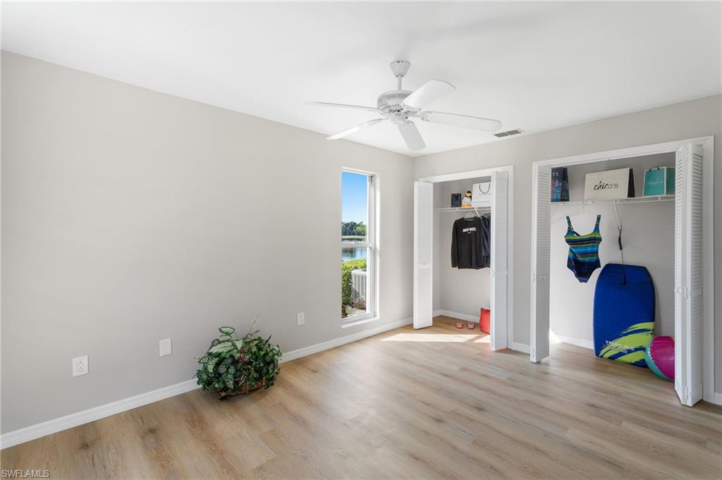 15630 Crystal Lake Dr # 103 Property Photo 17