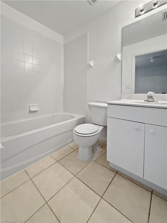 3612 Pine Oak Cir # 106 Property Photo 13