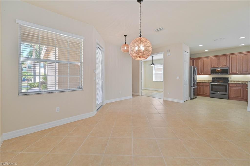 10486 Winged Elm Ln Property Photo 10