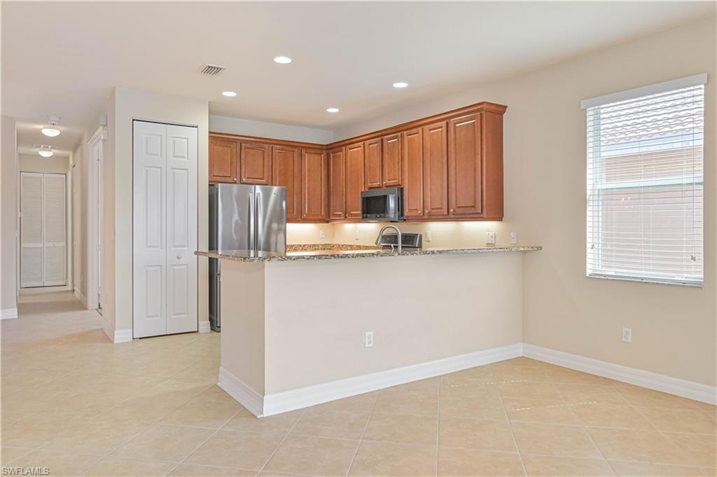 10486 Winged Elm Ln Property Photo 15