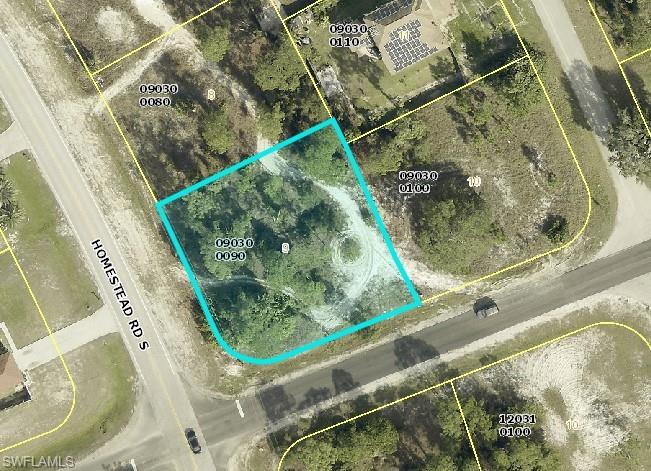 697 Homestead Rd S Property Photo 2