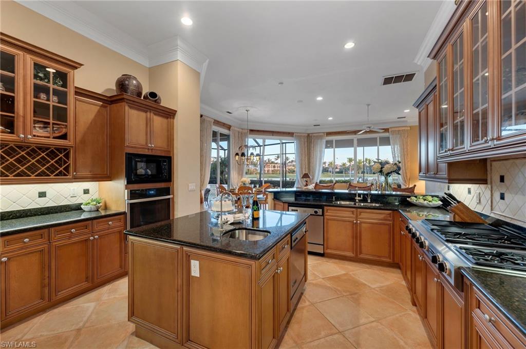 1716 Venezia Way Property Photo 11