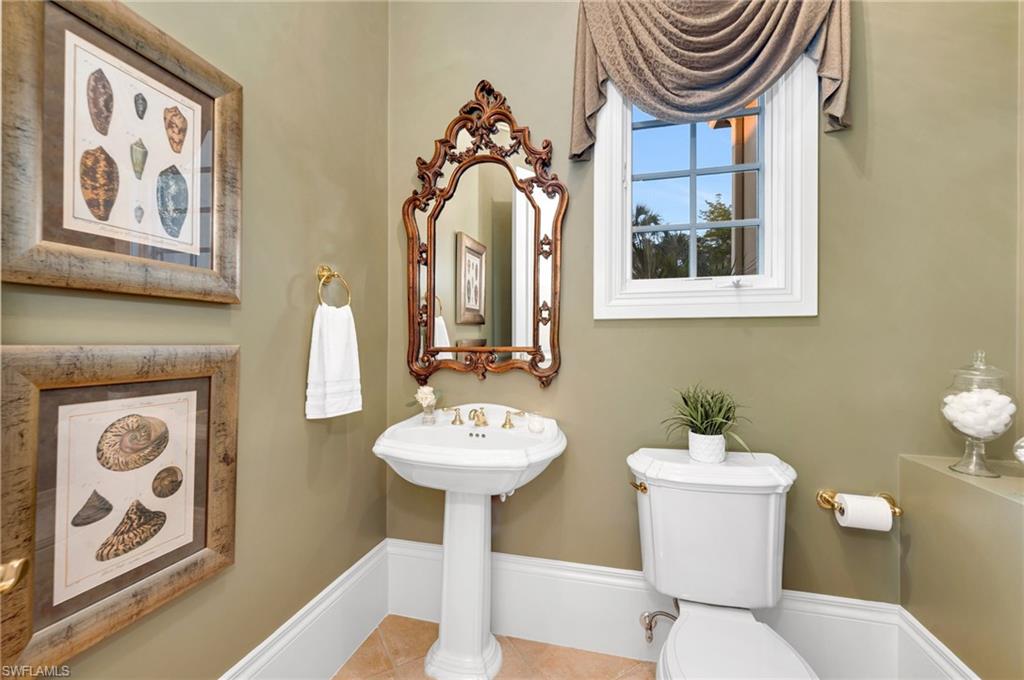 1716 Venezia Way Property Photo 26