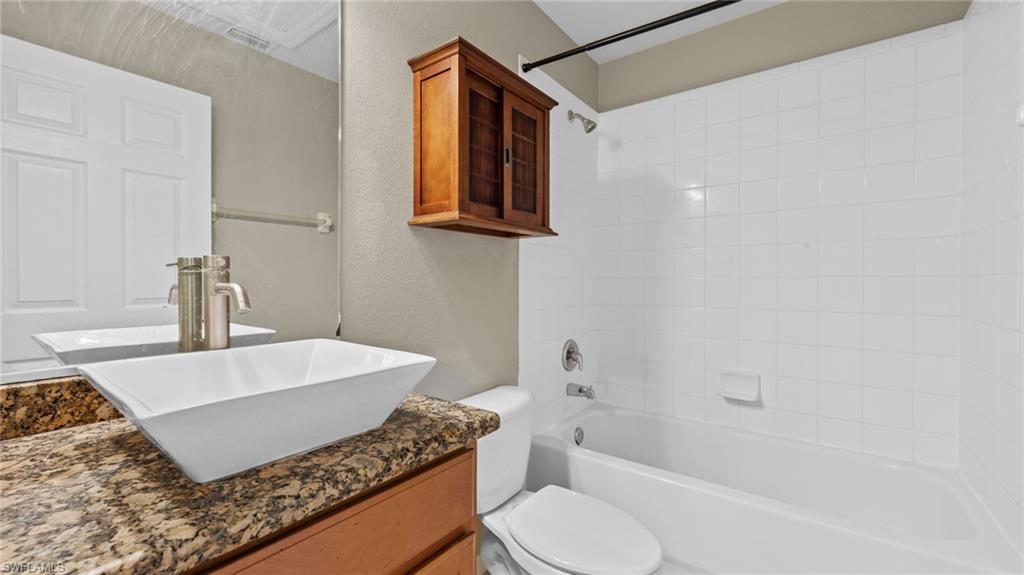 9055 Gervais Cir # 1401 Property Photo 11