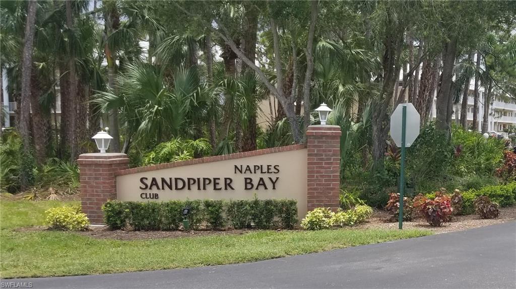 3061 Sandpiper Bay Cir # J301 Property Photo