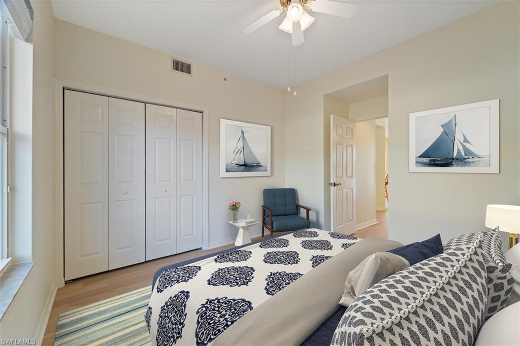 6560 Huntington Lakes Cir # 102 Property Photo 7