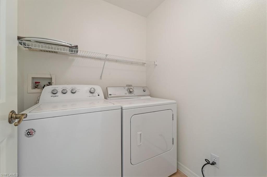 6560 Huntington Lakes Cir # 102 Property Photo 10
