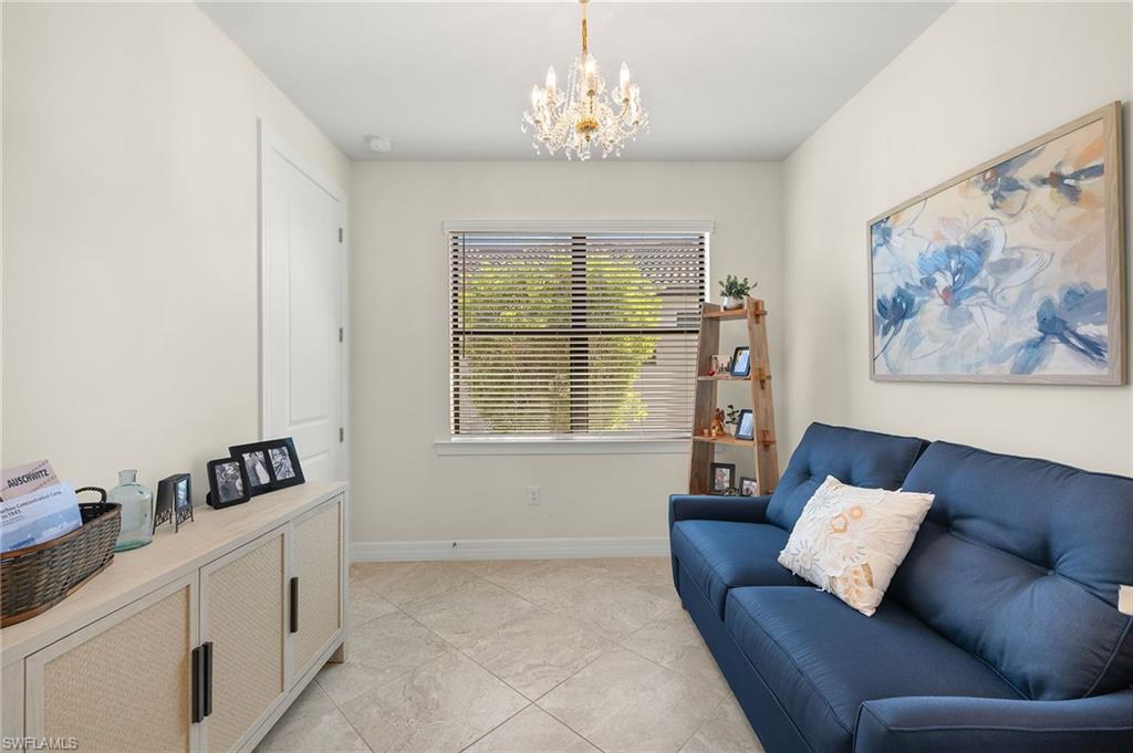 12022 Westmoreland Way Property Photo 22