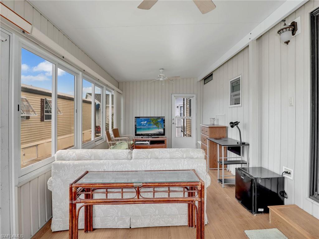 4530 Mayflower Way E Property Photo 6