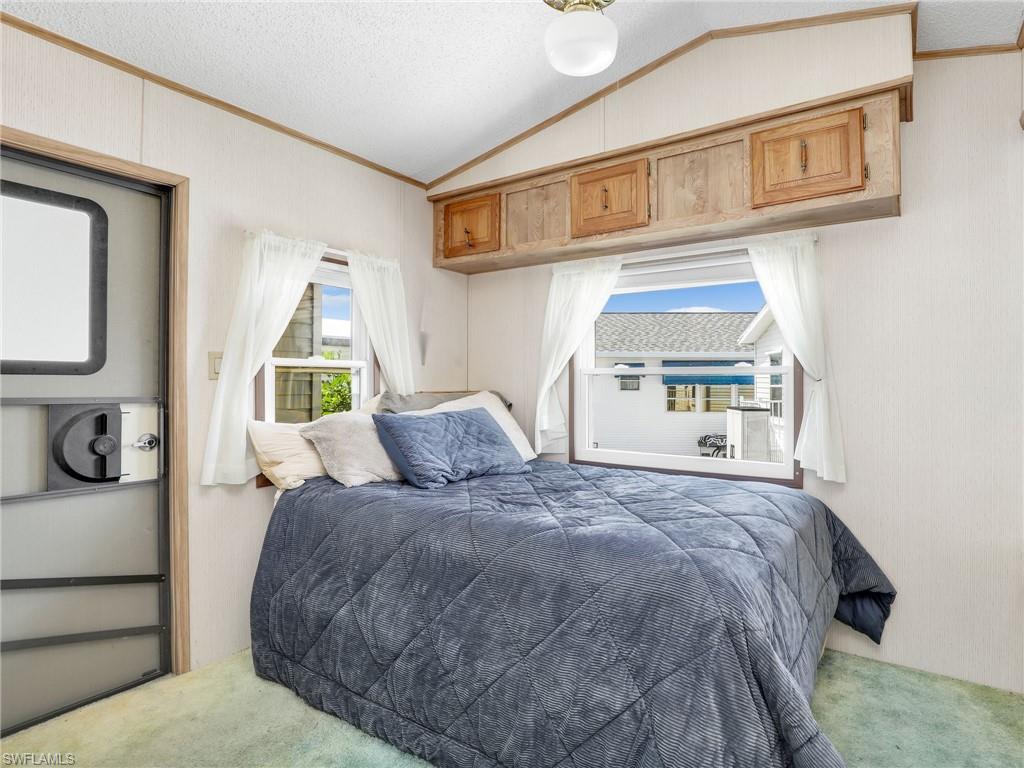 4530 Mayflower Way E Property Photo 12