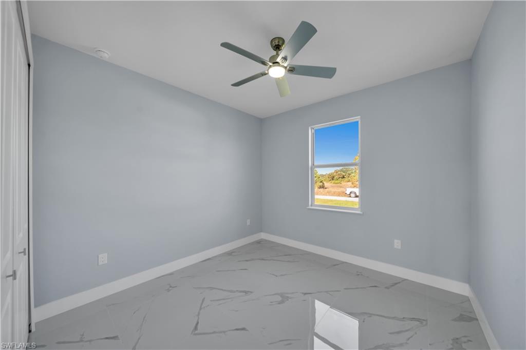 1095 Graystone Ave Property Photo 19