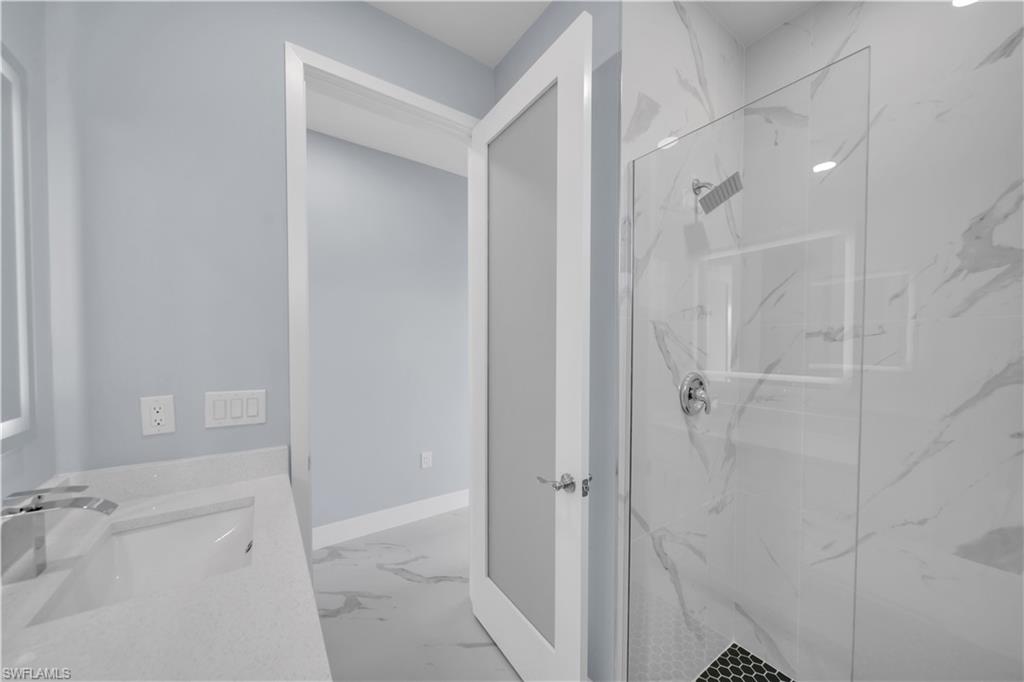 1095 Graystone Ave Property Photo 22