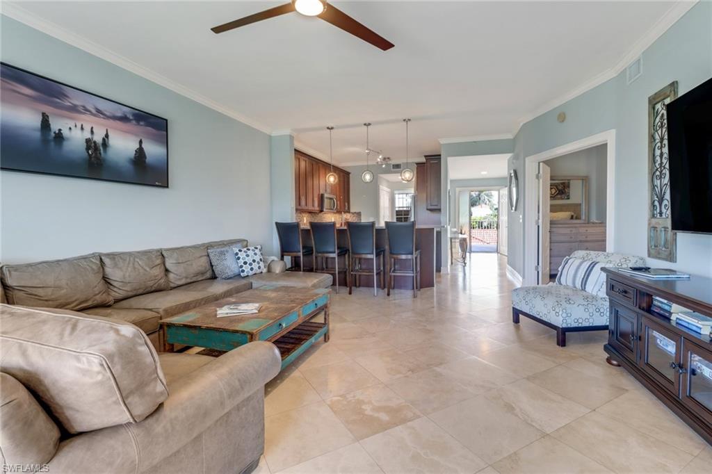 4650 Yacht Harbor Dr # 125 Property Photo 5