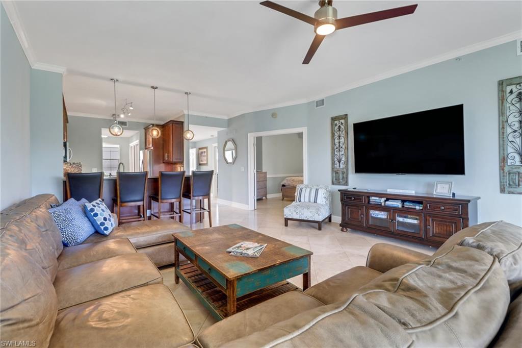 4650 Yacht Harbor Dr # 125 Property Photo 6