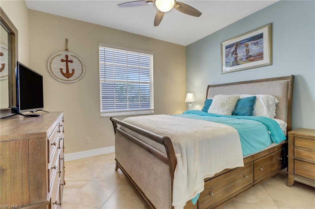 4650 Yacht Harbor Dr # 125 Property Photo 11