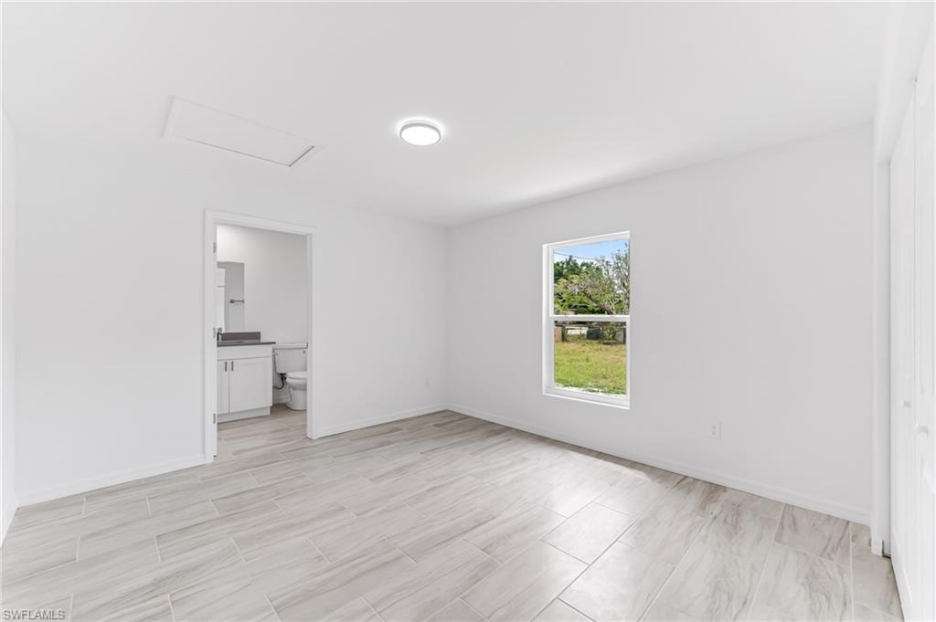 674 Pine St Property Photo 19