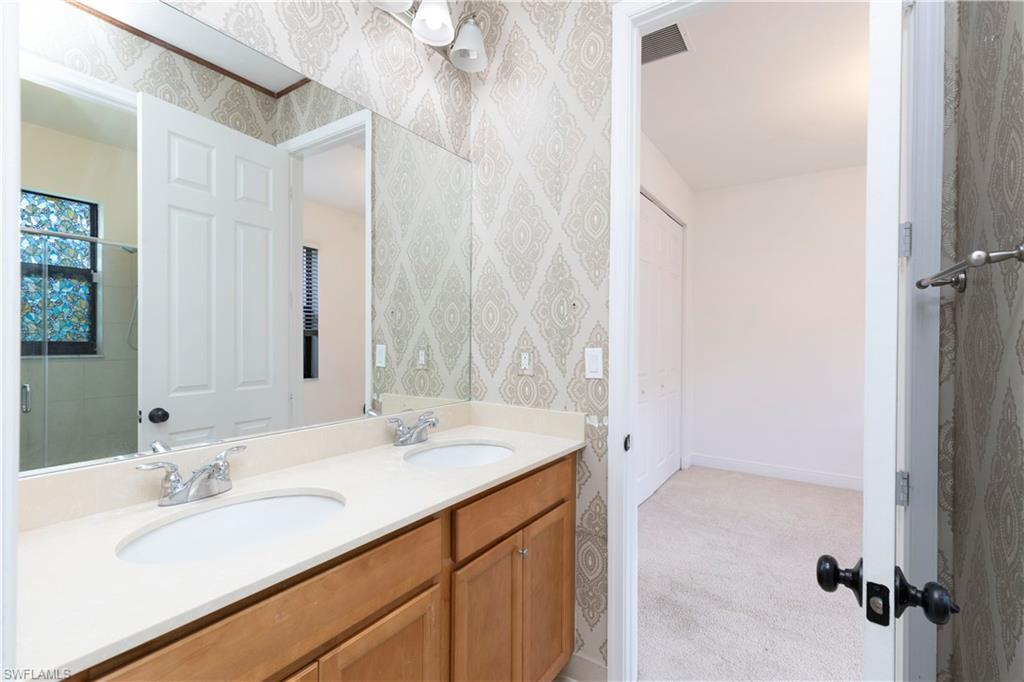 5189 Salerno St Property Photo 14