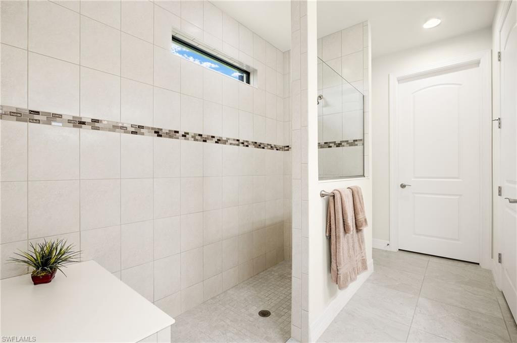 11811 Darcy Pl Property Photo 14