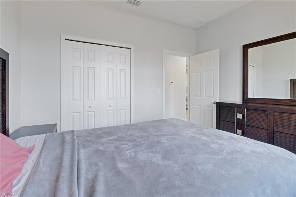 435 Pickford Ave Property Photo 11