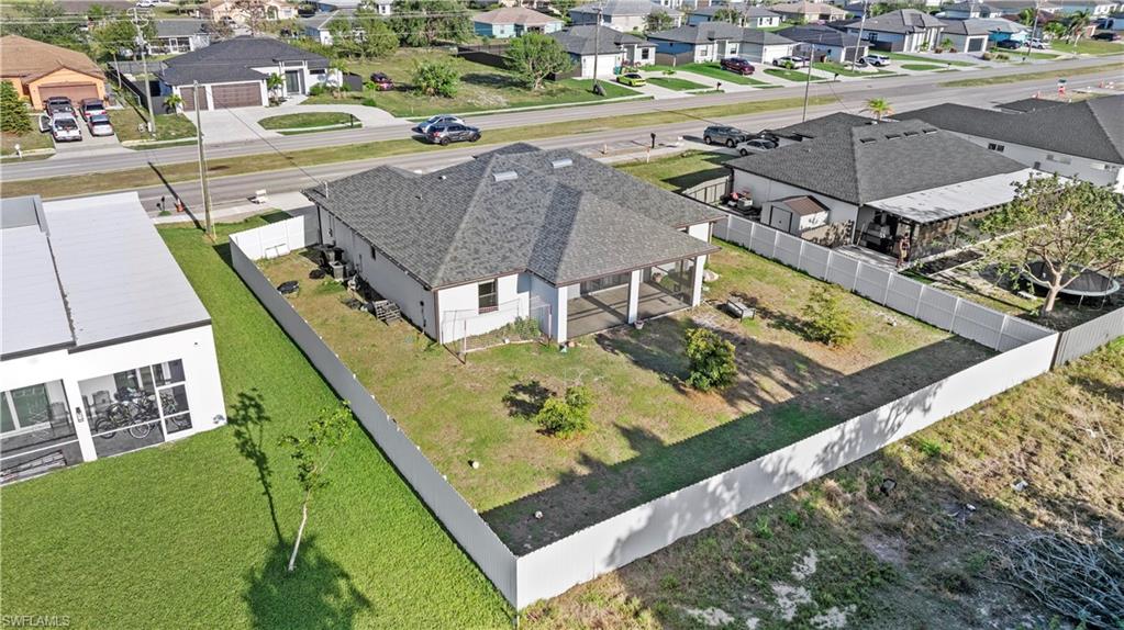 224 Chiquita Blvd N Property Photo 3