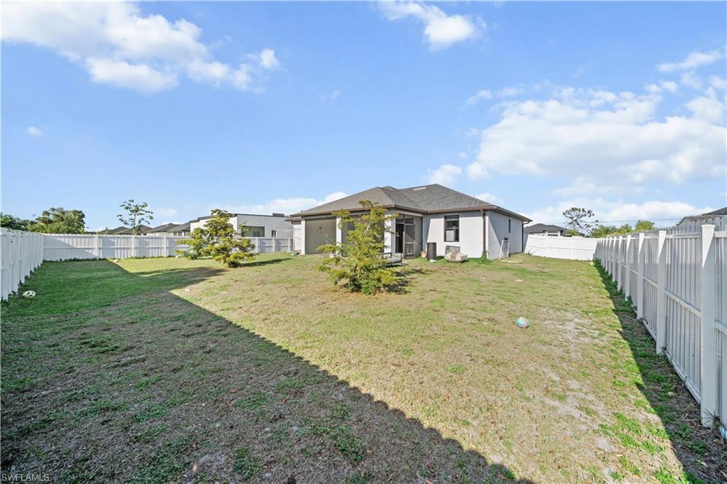 224 Chiquita Blvd N Property Photo 16