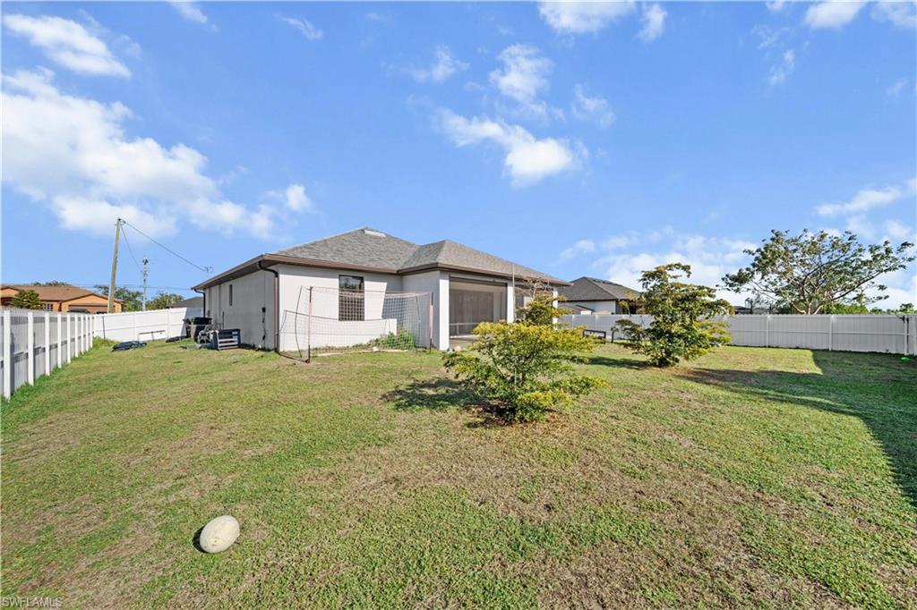 224 Chiquita Blvd N Property Photo 17