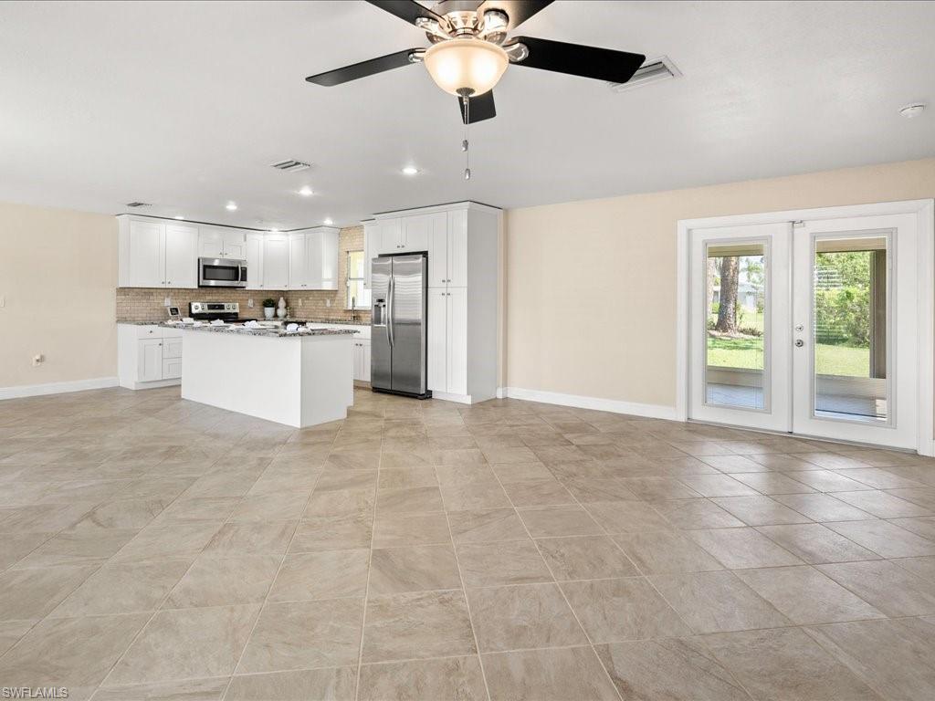 30 Hawaii Blvd # 30 Property Photo 13