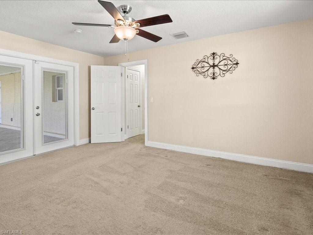 30 Hawaii Blvd # 30 Property Photo 17